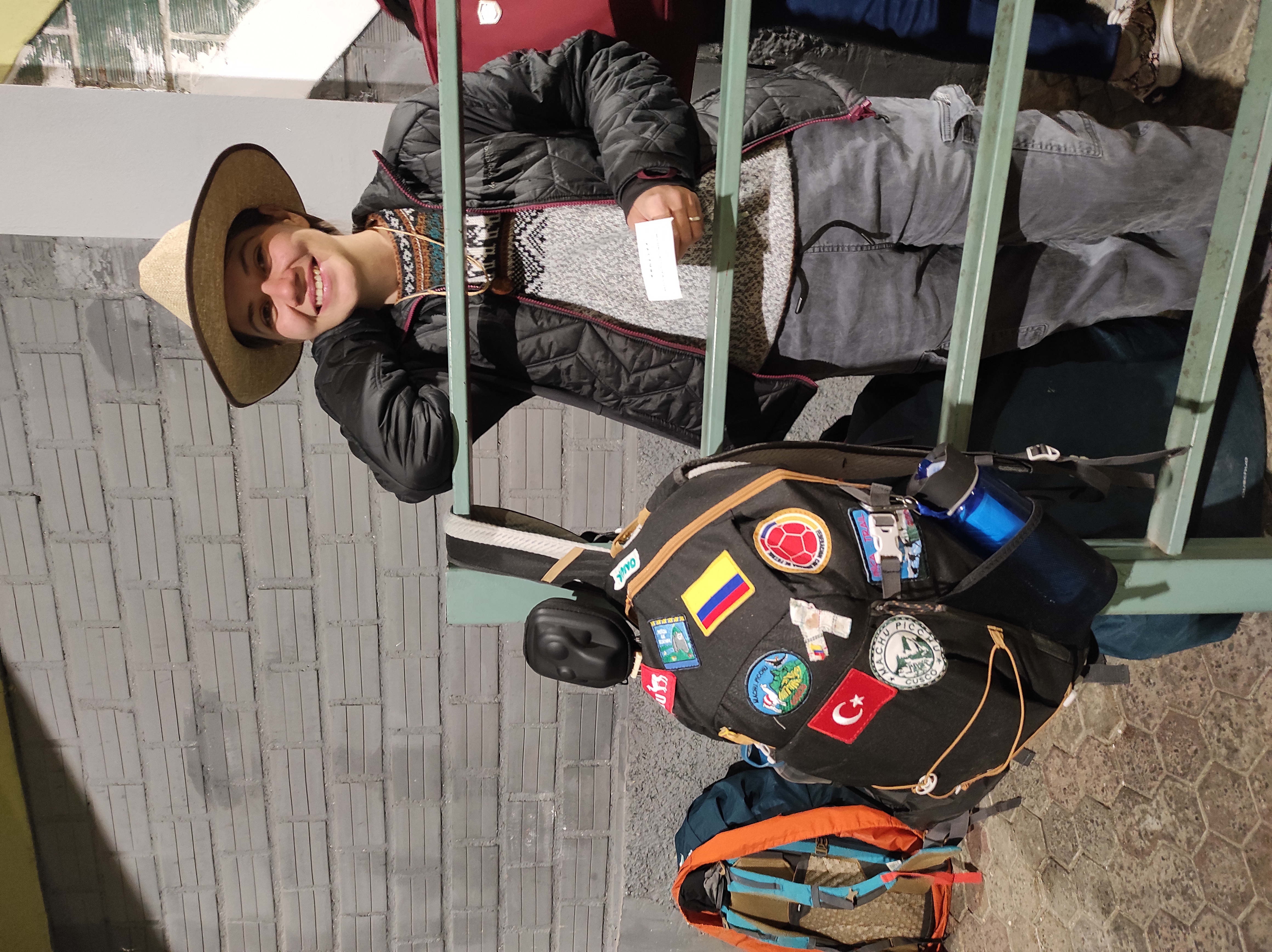 La Paz şehri gece ışıkları hava manzarası